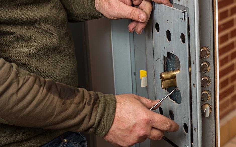 comment forcer une serrure avec une perceuse Beauvais